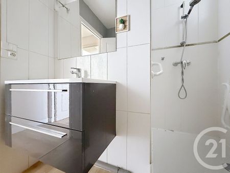 Location Appartement 3 pièces 54m² TROYES 10000 - Photo 2