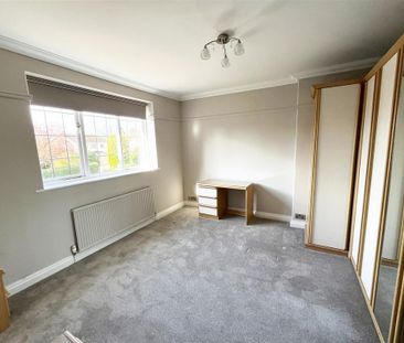 4 bedroom detached house to rent - Photo 6