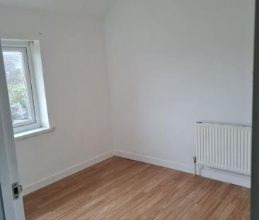 2 bedroom semi-detached house to rent - Photo 5