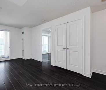 50 Town Centre Court condo — Toronto, ON (1-Bedroom) - 1 Bedroom - Photo 2