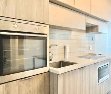 For Lease - 8 Eglinton Avenue Unit# 2207, Toronto, Ontario - Photo 3