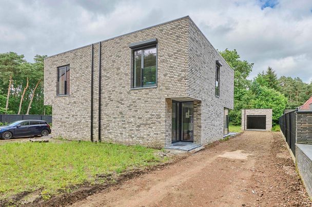 Nieuwbouwwoning om te delen met prive kamer - Foto 1