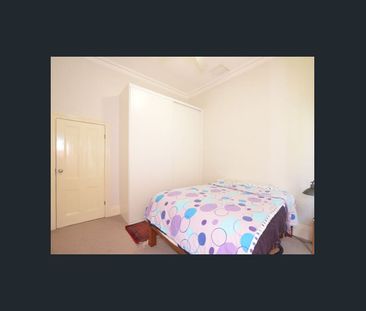 QUIET STREET IN A FANTASTIC LOCATION - Photo 4