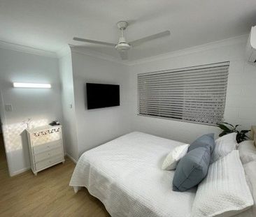 Very tidy and clean two bedroom furnished unit - ideal Hermit Park ... - Photo 2