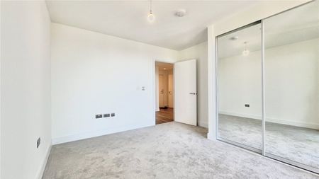 7 Sanday Drive, London, NW9 - Photo 4