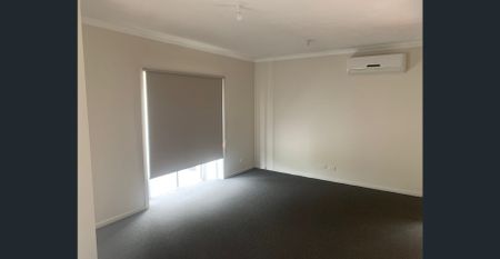 THREE BEDROOM HOUSE - Photo 3