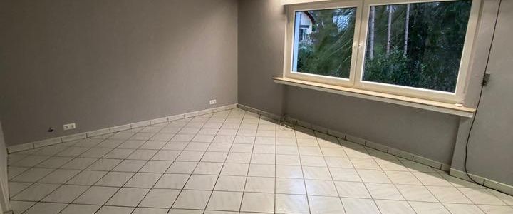 3 Zimmer Souterrain-Wohnung mit Terrasse und Garten in Odenthal - Foto 1