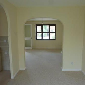 Vallis Close, Baiter Park - Photo 1
