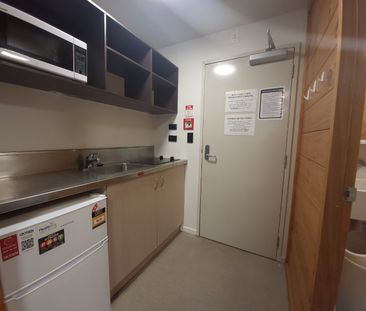 Studio Apartment for Rent at Martin Square – 316/12 Martin Square - Photo 3