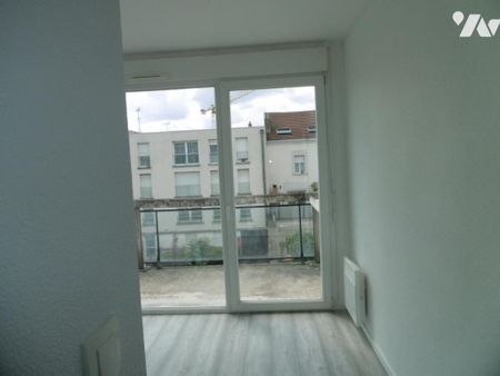 secteur Clairmarais : Dans résidence avec ascenseur, appartement de 5 pièces avec balcon et garage - Photo 2