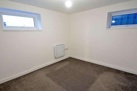 Bridge Street, BL9 - Photo 3