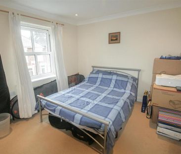 2 bedroom maisonette to rent - Photo 1