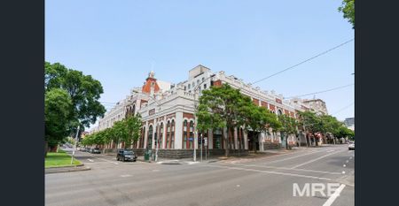 Enviably located apartment in Tribeca - Photo 2