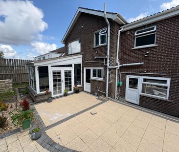 53 Burnside Avenue, Belfast BT8 6HW - Photo 1