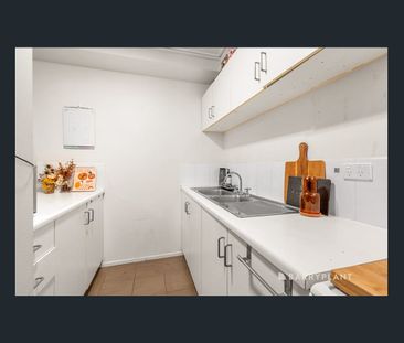 Malvern Terrace Apartment - Photo 4