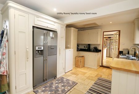 Blandys Lane, Upper Basildon - Photo 5
