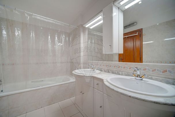 Apartamento T2 em Lisboa - Photo 1