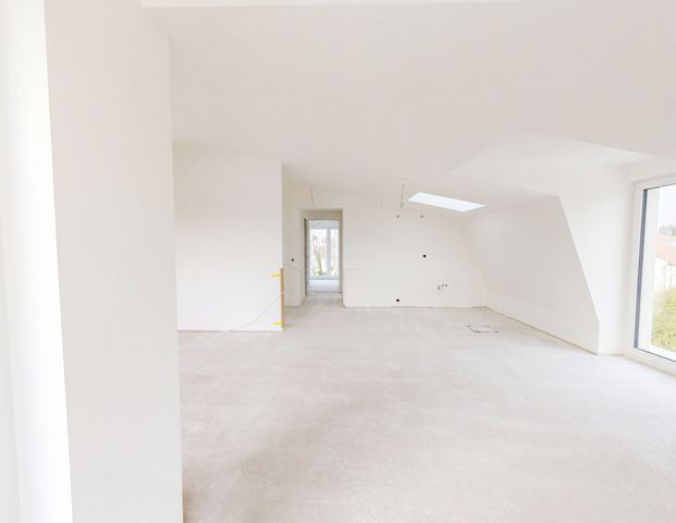 Luxuriöse 3-Zimmer-Dachgeschosswohnung mit exklusiver Ausstattung, zwei Bädern und Dachterrasse! - Foto 1