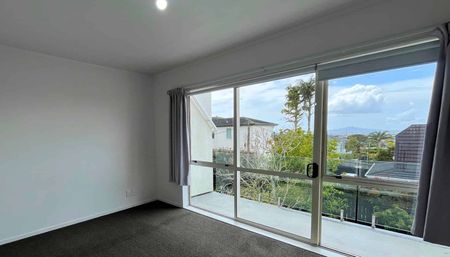 Two-Bedroom Apartment in Birkenhead - Photo 4