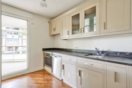 Location appartement, Neuilly-sur-Seine, 5 pièces, 133.33 m², ref 86184751 - Photo 5