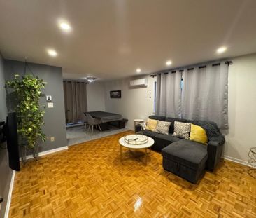 6912 Av. Léon-Trépanier, H4K 2P4, Montréal - Photo 1