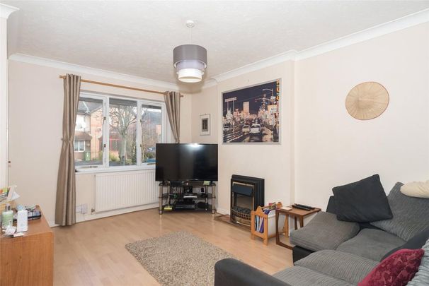 2 bedroom terraced house to rent - Photo 1