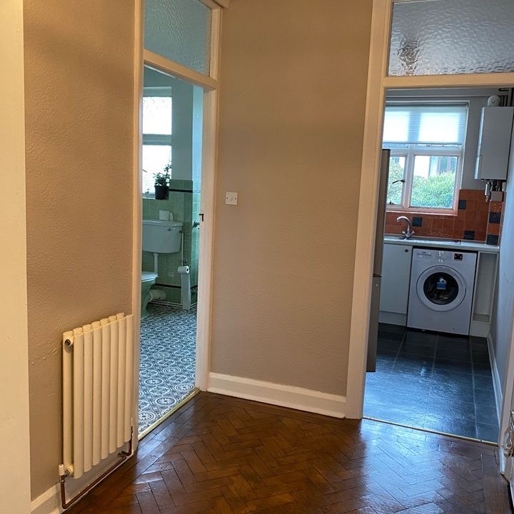 Studio Flat, Cambridge Park, TW1 - Photo 1