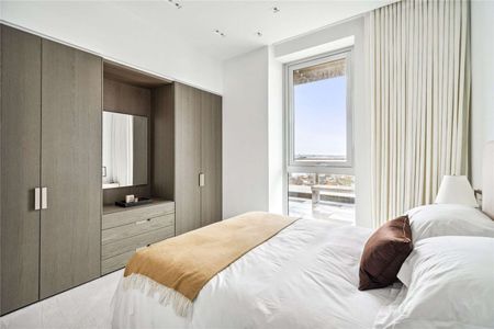 Penthouse apartment in the prestigious Lillie Square development. - Photo 3