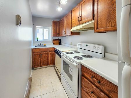 638 Rideau Street - A - Photo 4