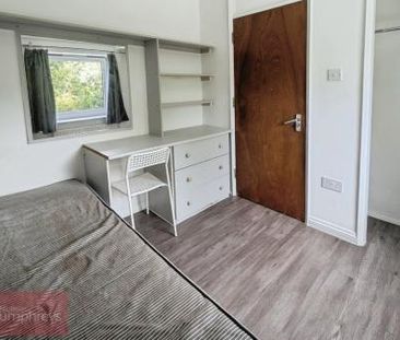 Willow Way, Hatfield, AL10 - Photo 2