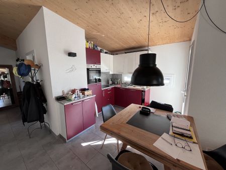 Spacious 3.5 room apartment for rent / for sale in Fully - Photo 2