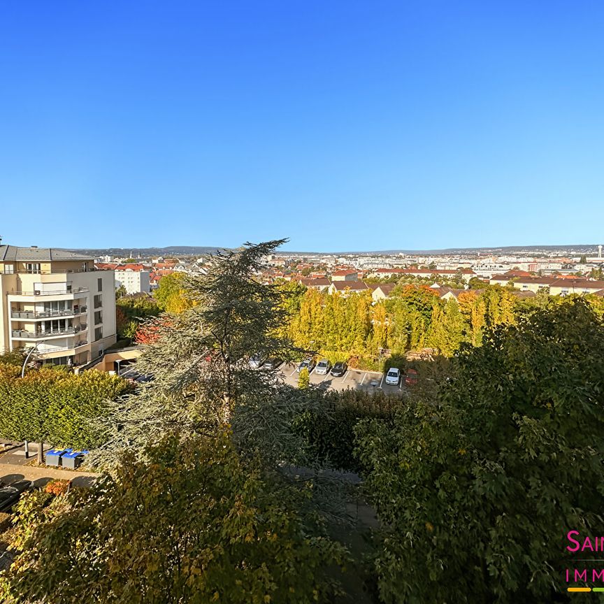 Poissy Grand Studio 34 m² avec cave, - Photo 1