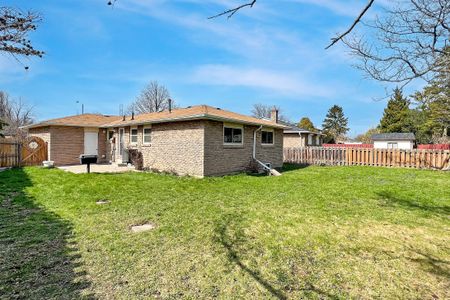 For Lease - 7 Boundy Crescent Unit# Bsmt, Toronto, Ontario - Photo 4