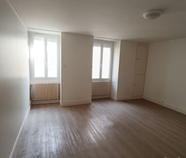 Location Appartement 1 pièce 32m² - Photo 4