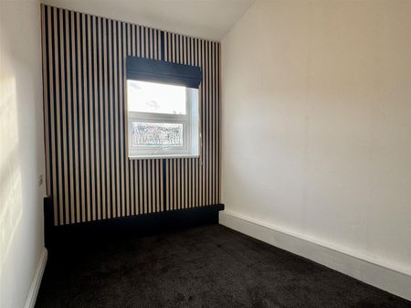 Cambridge Terrace, Scarborough - Photo 2