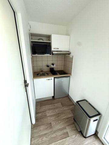 Location Appartement 1 pièce 21m² FRANQUEVILLE ST PIERRE 76520 - Photo 5