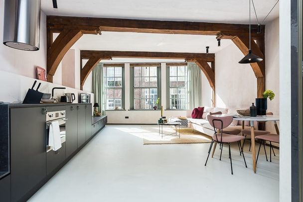 Appartement te huur: Warmoesstraat 50-G 1012 JE Amsterdam - Photo 1