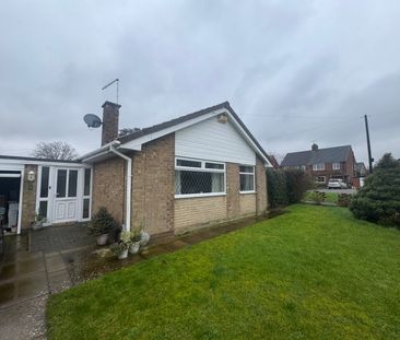 2 bedroom detached bungalow to rent - Photo 2