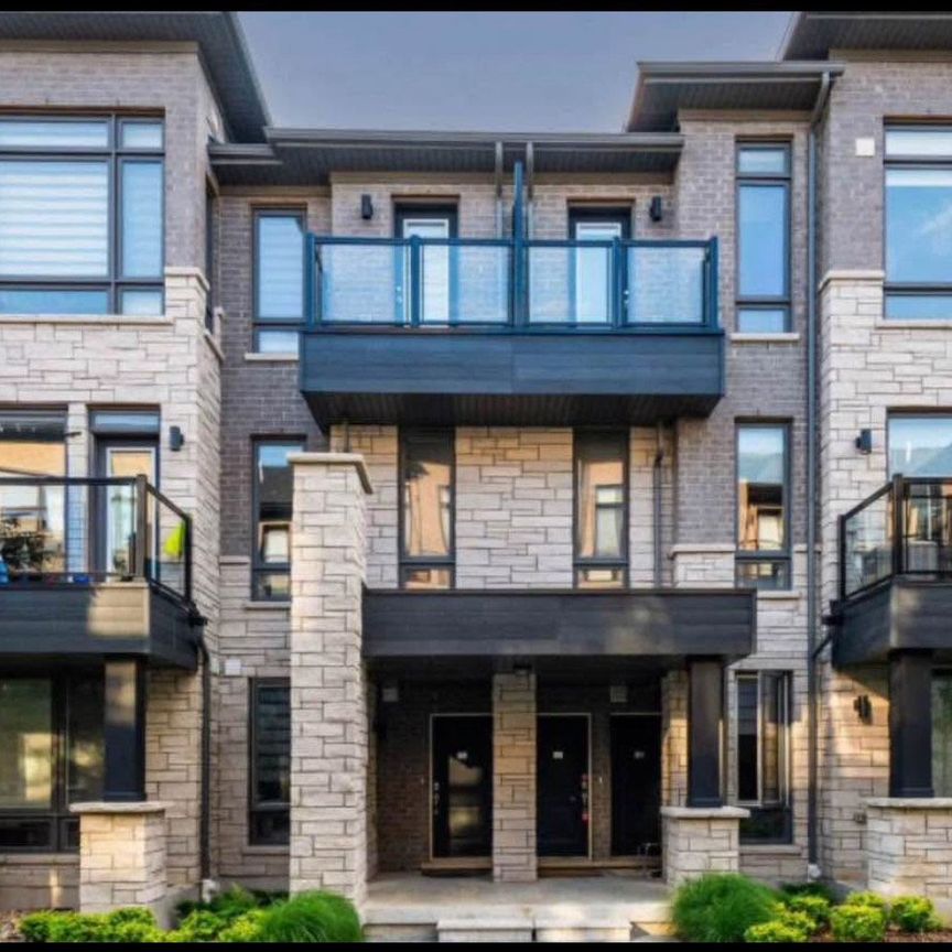 For Lease - 9450 The Gore Road Unit# 52, Brampton, Ontario - Photo 1