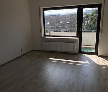 Ruhige und verkehrsgünstige Wohnung in Brilon-Altenbüren - Foto 2