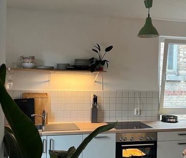 WG-Zimmer ab 01.12 zu vermieten - Photo 1