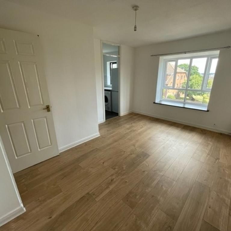 2 bedroom maisonette to rent - Photo 1