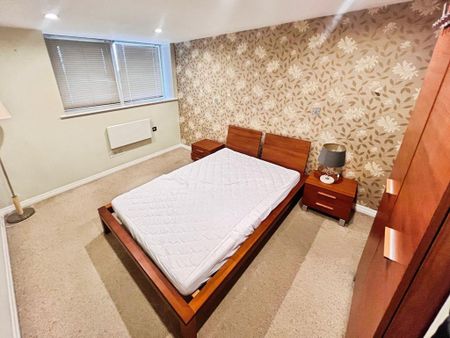 2 bedroom flat to rent - Photo 3