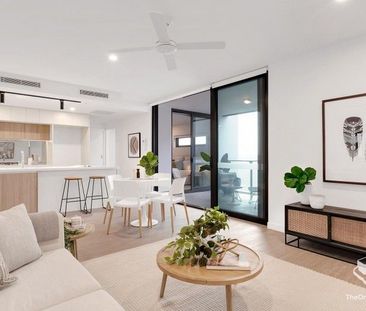 MILTON - HIGH FLOOR 2 BEDROOM 2 BATH ROOM APARTMENT WITH 1 CARPARK - Photo 1