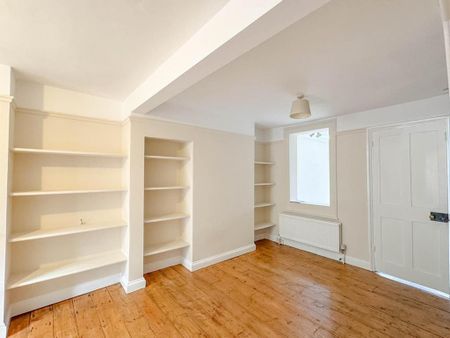 2 bedroom terraced house to rent - Photo 4