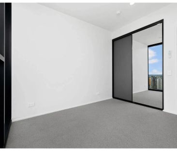 Brand New One bedroom Apartment in Victoria Tower - Photo 3
