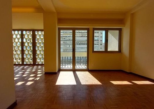 Apartamento T3 em Lisboa