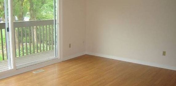 Starting at $2500.00 - Spacious 2 & 3-bedroom townhouses in Port Moody - Photo 2