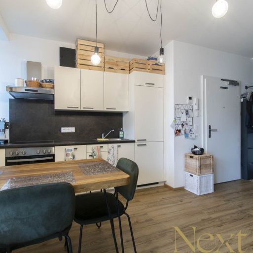 Wunderschöne 2-Zimmer-Wohnung mit großzügigem Südbalkon in Bestlage von Urfahr zu vermieten! - Photo 1