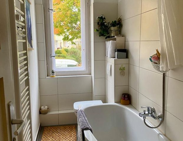 Helle 2-Zimmer-Wohnung mit Balkon, möbliert, ab 02.01.2026 - Foto 1